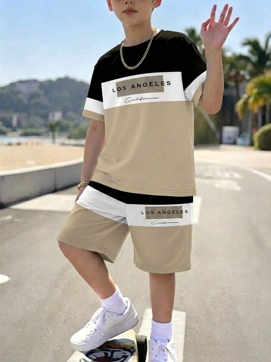 SHEIN 男童洛杉矶印花撞色休闲运动短袖T恤短裤套装(2件套),春夏款 - 彩色 - 查看 1