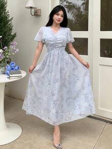 Modelyn V领碎花褶皱腰部荷叶边袖浅蓝色雪纺连衣裙 - 淺藍色 - 查看 7