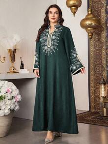 Al Najma Áo choàng dài tay cổ đứng dáng rộng, thêu họa tiết cao cấp, phối ruy băng, cỡ lớn, kiểu dáng truyền thống kín đáo, thời trang Thổ Nhĩ Kỳ mới dành cho nữ, áo choàng dài truyền thống Ả Rập. - Màu xanh lá cây đậm - Xem 3