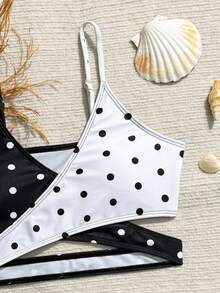 SHEIN 两件套少女泳衣，黑白波点撞色设计，适合游泳、泳池、海滩穿着 - 黑與白 - 查看 4