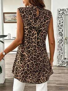 EMERY ROSE Printed Sleeveless Asymmetric Hem Shirt - Multicolor - View 2