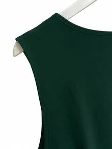 GlowEve CURVE Plus Size Solid Color Round Neck Button Decor Elegant Sleeveless Dress - Dark Green - View 3