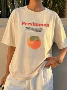 Livesso Blusa holgada y casual de estilo callejero en beige, con cuello redondo y estampado de frutas y letras, camiseta de manga corta básica con vibra de festival de música y vacaciones para mujer, primavera y verano - Beis - Ver 7