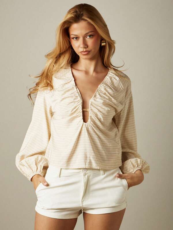 MISSGUIDED Striped Ruched Deep V-Neck Blouse With Balloon Sleeves And Gathered Front Detail