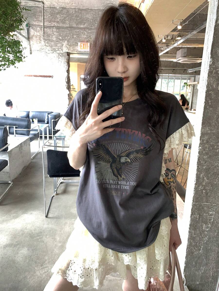 DAZY Áo thun nữ kiểu dáng thường ngày in hình chim đại bàng, phối ren, thích hợp cho mùa hè. - Xám - Xem 1
