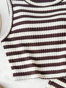 SHEIN Bộ 2 món cho bé gái tuổi teen: áo tank top kẻ sọc nâu trắng rộng rãi + quần ống rộng, trang phục thời trang đa năng cho mặc thường ngày, mùa xuân/hè. - màu nâu - Xem 6