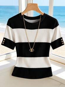 SHEIN Franclia Camiseta de mujer de cuello redondo casual con rayas de contraste y manga corta - Blanco y Negro - Ver 1