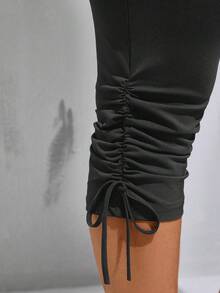 SHEIN Essnce 大码女装春夏时尚休闲日常高弹舒适百搭黑色打底裤七分裤，简约风格，工作裤，女式下装，外出服 - 灰色 - 查看 7