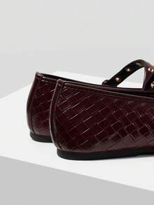 MOTF WOMEN'S BUCKLE RIVET INLAID BOW SIMPLE AND GENEROUS FLAT BOTTOM SUITABLE FOR DAILY COMMUTING LEISURE ROUND TOE SHOES - Crimson - View 7