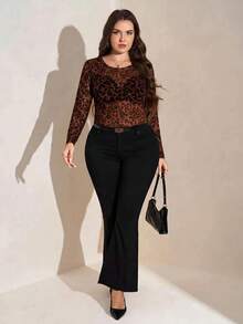 SHEIN LUNE 大码女式豹纹圆领长袖上衣 - 咖啡棕 - 查看 6