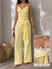 NOVVYNE Set de 2 piezas de top de tirantes con escote profundo y cadena de metal + pantalones anchos de pierna ancha con cintura retorcida, estilo de vacaciones de unicolor para mujer - Amarillo - Ver 1