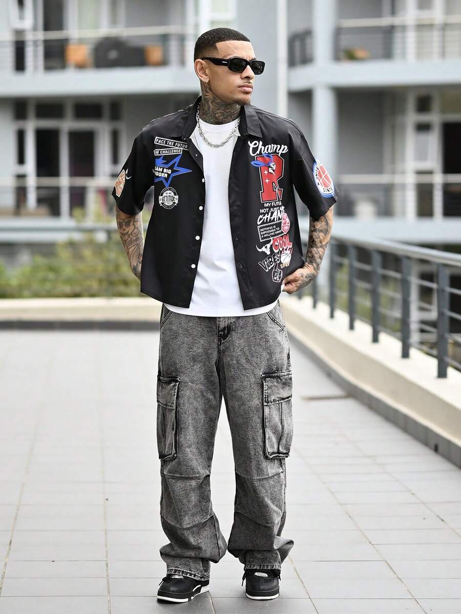Devon Thys 男士休闲标语印花短袖衬衫，夏季 - 黑色 - 查看 1