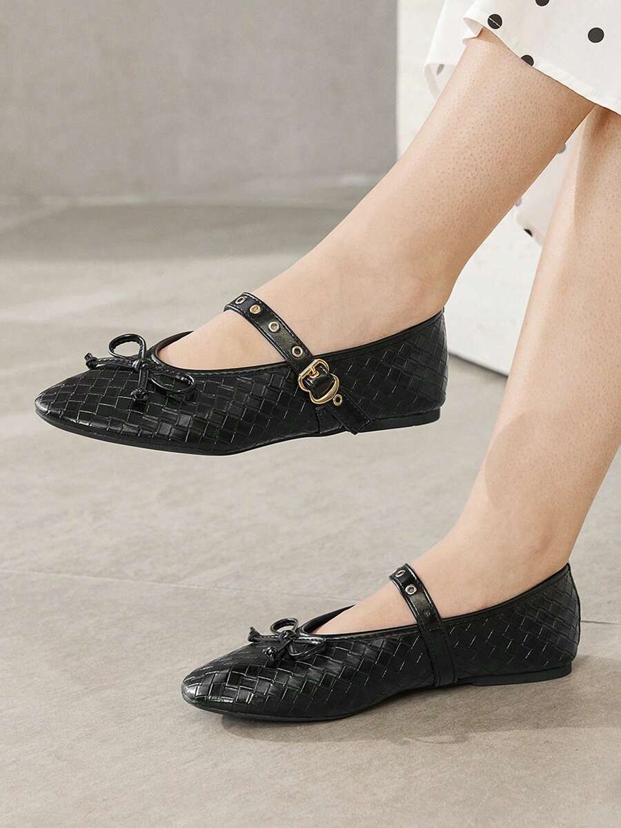 MOTF WOMEN'S BUCKLE RIVET INLAID BOW SIMPLE AND GENEROUS FLAT BOTTOM SUITABLE FOR DAILY COMMUTING LEISURE ROUND TOE SHOES - Black - View 2