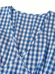 Gownix Vestido feminino xadrez confortável de comprimento midi com bolsos, ideal para o verão. - Azul e branco - Ver 4