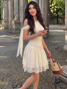Modelyn 杏色蕾絲不對稱單肩抓皺綁帶優雅法式女款正式禮服，適合約會之夜、派對、特殊場合與晚宴活動 - 杏色 - 查看 6