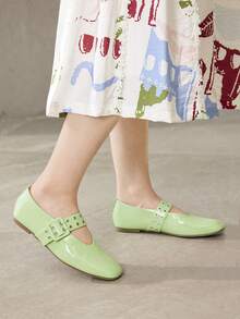 MOTF PREMIUM WOMEN SHOES NEW FRENCH RETRO FASHION LIGHT GREEN PU LEATHER DOUBLE-BREASTED RIVET BUCKLE SQUARE TOE FLAT-SOLED SHOES, COMFORTABLE AND VERSATILE, LIGHTWEIGHT AND NOT TIRED FEET, SIMPLE ATMOSPHERE, CASUAL AND HIGH-END FOREIGN MARY JANE SHOES - Light green - View 6