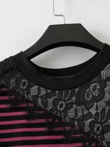 GlowEve CURVE 大尺碼女款對比蕾絲黑白短袖休閒正式優雅 T-shirt，適合約會之夜、晚餐、早午餐、辦公室、夏季 - 酒紅色 - 查看 3