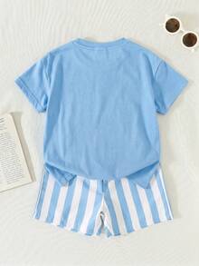 Conjunto de 2 peças para menino, casual, com estampa de dinossauro listrado, camiseta de manga curta com gola redonda e shorts. Ideal para o verão, estilo urbano, uso diário, férias e moda primavera/verão. - Multicolorido - Ver 2