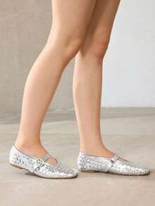 MOTF ELEGANT BRAID SQUARE TOE FLATS - Silver - View 8