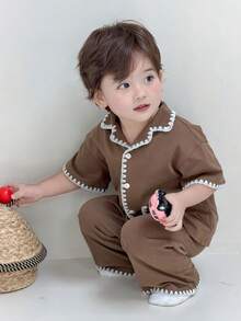 DAZY 2件套男童韩版休闲舒适家居服套装（衬衫和裤子） - 咖啡棕 - 查看 3