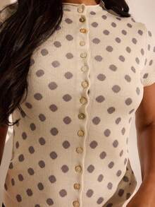 Opulessa Áo khoác cardigan nữ mùa hè họa tiết chấm bi ôm dáng, cài một hàng khuy. - Màu be - Xem 6