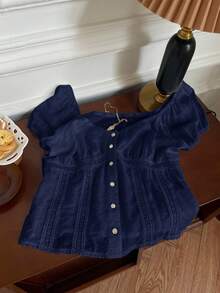 Comfortcana Áo sơ mi tay ngắn cổ chữ V màu xanh hải quân họa tiết hoa nhí phối viền tương phản, thích hợp cho mùa hè. - Màu xanh hải quân - Xem 4