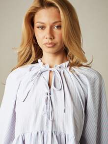 MISSGUIDED Vestido mini de muñeca con frente anudado, rayas, mangas globo, cuello con volantes fruncidos, estilo veraniego y fluido - Multicolor - Ver 6