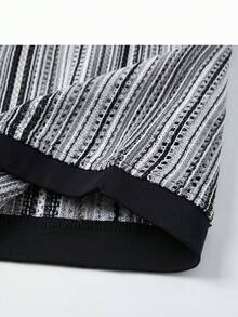 EGENSIO Men's Fashionable Versatile Striped Contrast Color Short Sleeve Crew Neck T-Shirt, Holiday - Black - View 5