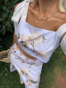 DAZY Bộ 2 món cho nữ, áo croptop và chân váy họa tiết hoa nhí buộc dây phía trước, trang phục thanh lịch cho kỳ nghỉ ở vùng quê. - Màu xanh lam - Xem 6