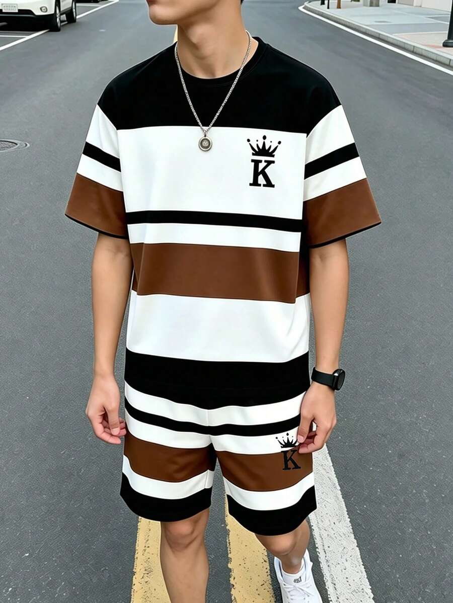 青少年男童数码条纹印花短袖短裤套装，休闲舒适的春夏装，设计适合户外、运动、野餐、街头摄影、度假、送礼等场合。 - 彩色 - 查看 1