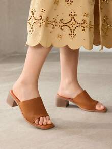 MOTF Sandalias de tacón alto de unicolor para mujer, de estilo casual, con un solo pieza y tacón cuadrado tejido en color camello, para el verano - Camel - Ver 5