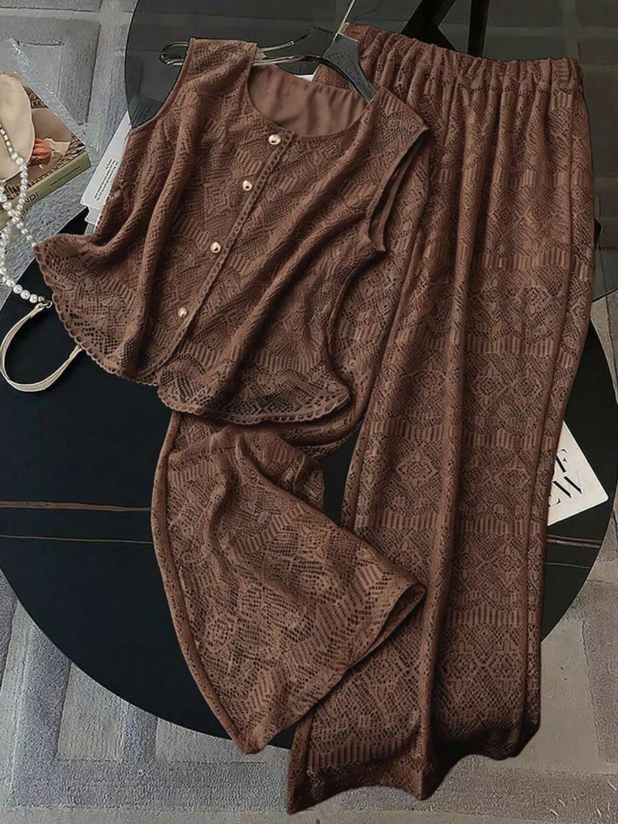 GlowEve Women's Spring/Summer New Crochet Lace Hollow Out Knitted Pants Two Pieces Set (Random Floral Pattern) - Brown - View 1