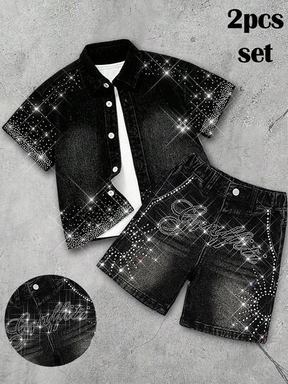 2pcs/Set Young/Toddler Boys' Y2k Urban Street Style Sparkling Star & Letter Rhinestone Decor Black Denim Loose Short Sleeves Shirt & Jeans Shorts Set Summer,For Kids Boys Spring/Summer Dailywear Outfits,Boys Streetwear Outfits,Vacation Outfits For Boys,Birthday Outfits For Boys,Casual Clothes For Boys,Graphic Two-Piece Set,Toddler Two-Piece Set,4-Year-Old Boys Two-Piece Set ,Summer Two-Piece Set,Casual Two-Piece Set,Rhinestone Black Two-Piece Set