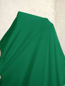 SHEIN LUNE Plus Size Summer Casual Solid Color Twist Asymmetric Hem T-Shirt - Green - View 7