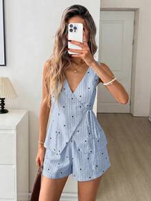 Easowa Bộ đồ 2 mảnh dành cho nữ: Áo vest cổ chữ V, thắt eo, vạt bất đối xứng và quần short Bermuda cạp chun, chất liệu vải lanh in họa tiết chấm bi sọc cổ điển, phong cách thường ngày thoải mái, thanh lịch, phù hợp cho công sở, nghỉ dưỡng, mùa xuân/hè. - Màu xanh nhạt - Xem 3