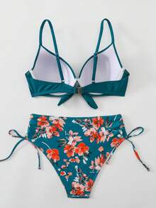 Swim Lushoire Lushoire 两件套成熟时尚性感泳装套装，包括纯色系带泳衣上装和植物印花短裤，适合夏季海滩度假。 - 彩色 - 查看 4