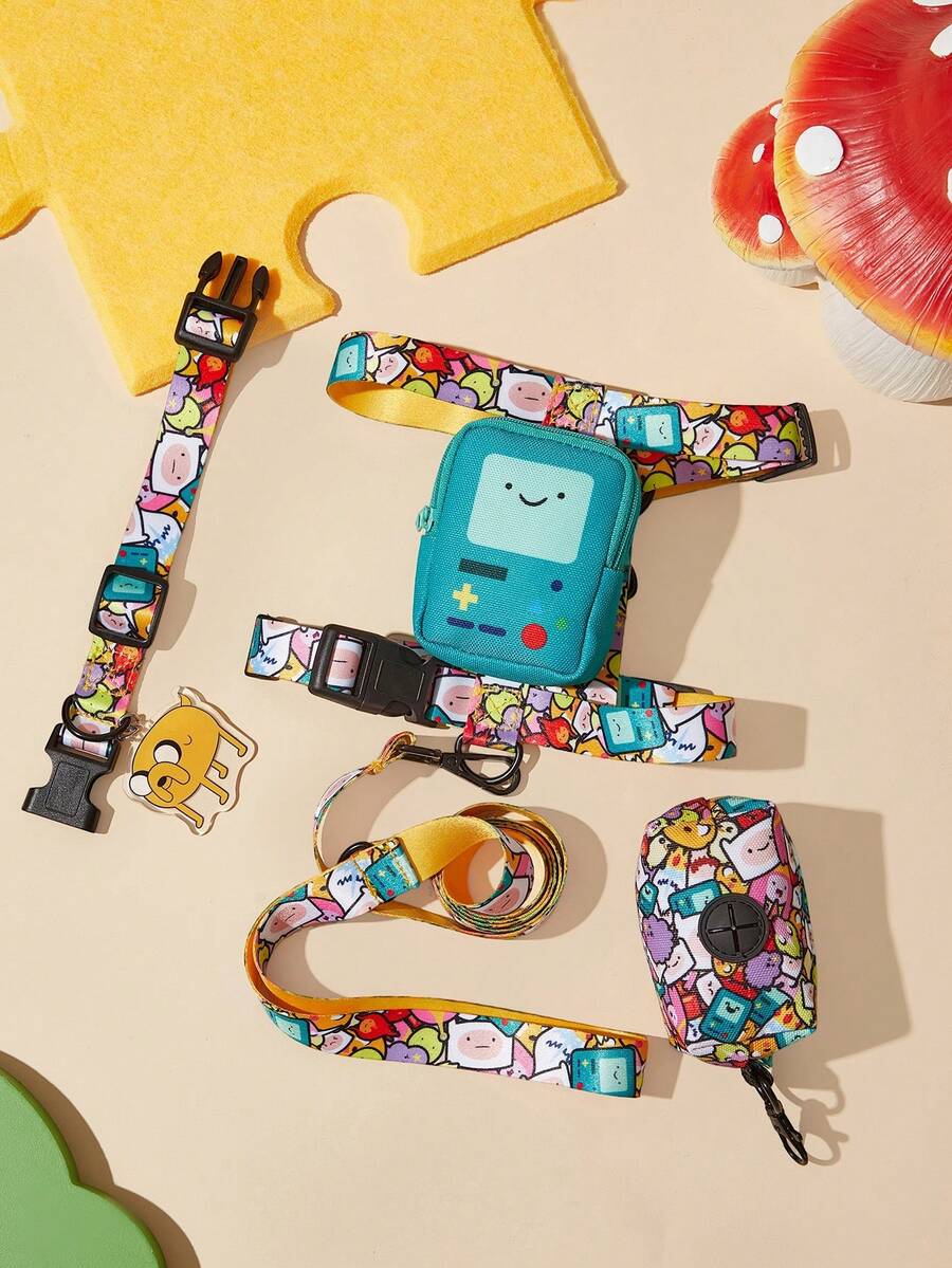 ADVENTURE TIME X SHEIN Set Harness dan Tali Hewan Peliharaan Motif Kartun, Termasuk Kalung dan Tas Penyimpanan Portabel, Panjang Harness Dapat Diatur, Tersedia Berbagai Ukuran, Cocok untuk Kucing dan Anjing, Adventure, BOM, Jake - MultiWarna - View 1