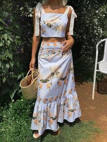 DAZY Bộ 2 món cho nữ, áo croptop và chân váy họa tiết hoa nhí buộc dây phía trước, trang phục thanh lịch cho kỳ nghỉ ở vùng quê. - Màu xanh lam - Xem 5