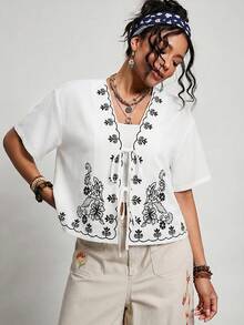 Travachic Plus Size Floral Embroidered Knotted Casual Short Sleeve Shirt - Multicolor - View 3