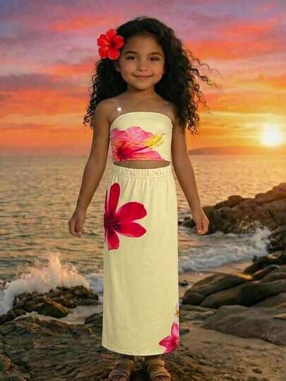 SHEIN Young Girl Casual Vacation Floral Print Camisole Top And Floral Print Mini Skirt Set