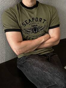 DAZY Kaos Pria Musim Panas dengan Kerah Warna Kontras, Leher Bulat, dan Cetakan Huruf, Potongan Slim Fit. - Grey - View 2