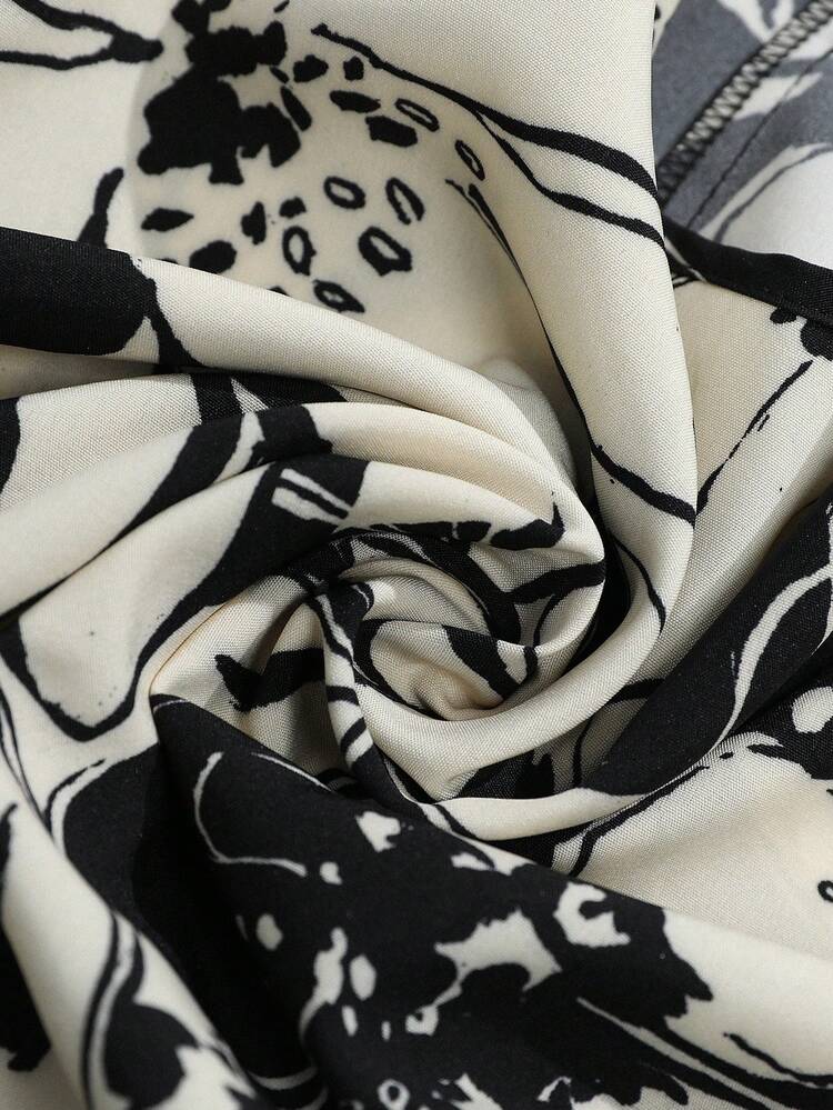 Plus Size Women Summer Casual Vacation Floral Print Round Neck Batwing Short Sleeve Tie Waist Blouse,Summer Outfits For Women ,Going Out Outfits,Vacation Outfits Women,Summer Holiday Outfits,Casual Blouses For Women,Black Printed Pullover Shirt With A Fitted Waist