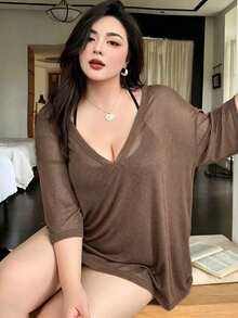 Dazy Plus 深V领宽松半袖罩衫式夏季T恤 - 棕色 - 查看 6