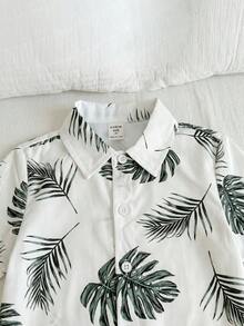 SHEIN 2件套男童休闲校服/度假印花衬衫短裤套装，适合通勤、上学、日常休闲、运动、演出、摄影、返校、度假、海滩等场合。 - 彩色 - 查看 5