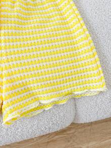 Cozy Pixies 女童黄色纹理条纹多巴胺3D花卉宽松套头衫和休闲短裤套装 - 黃色 - 查看 4