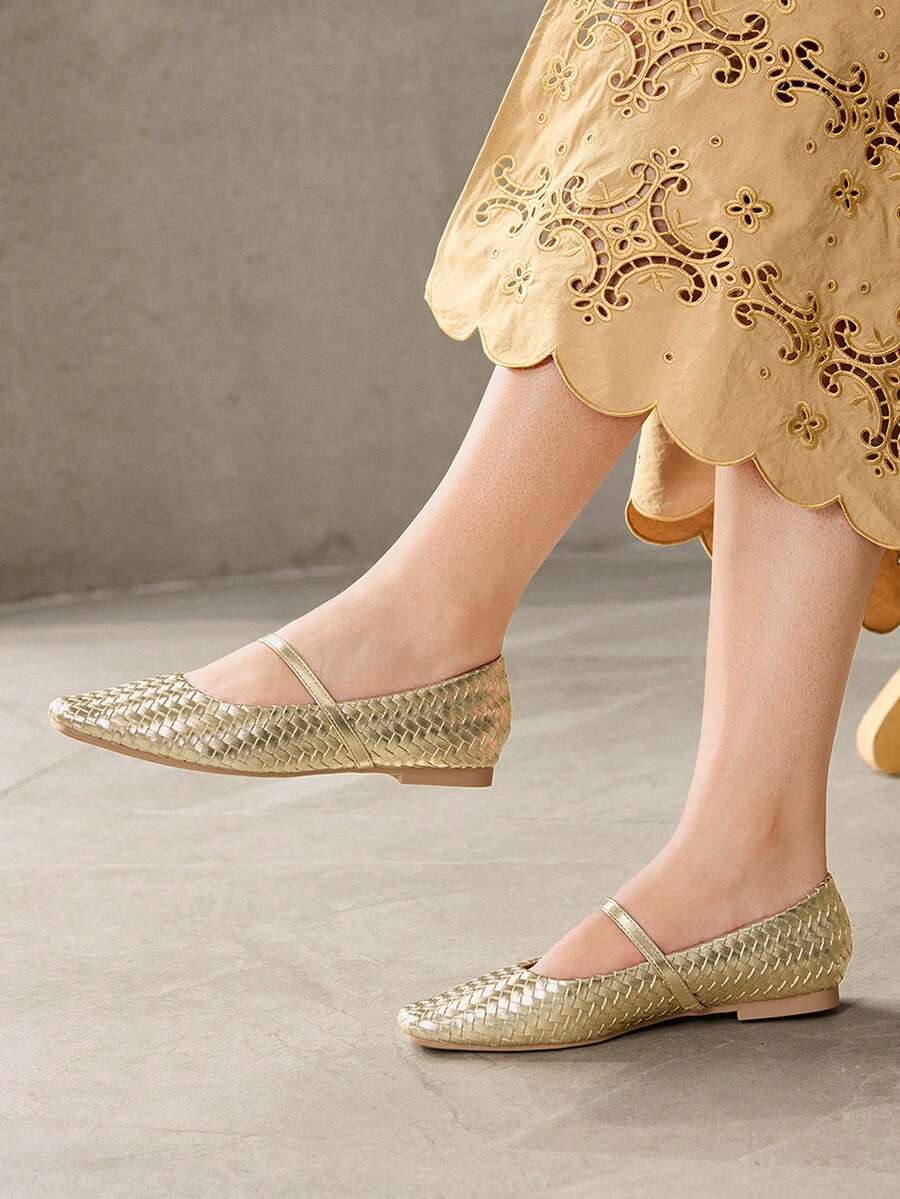 MOTF PREMIUM COMFORTABLE MINIMALIST VERSATILE WOMEN SQUARE TOE MARY JANE FLAT SHOES, SUITABLE FOR HALLOWEEN FOR CHRISTMAS - Light gold - View 2