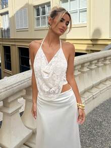 Top de cuello halter para sin espalda con fornteras drapeadas y diseño sólido - Blanco - Ver 3
