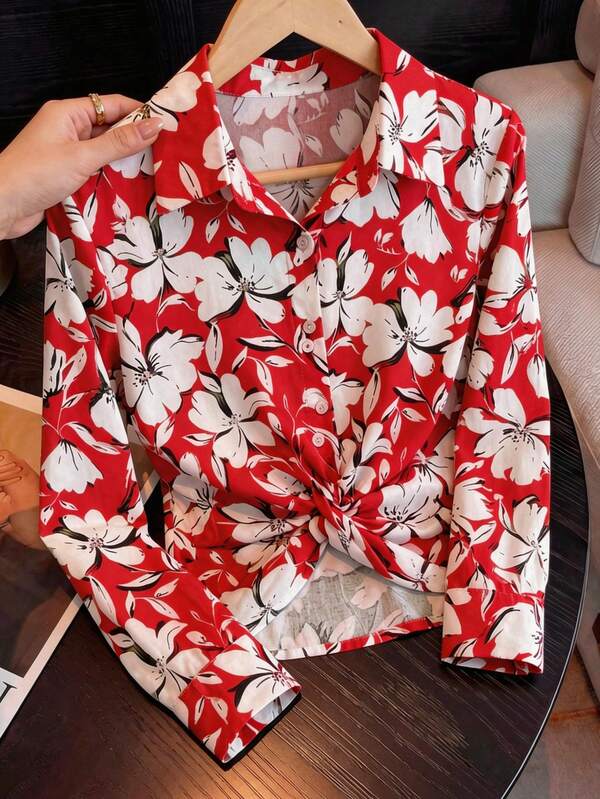 Blusa de mujer con estampado floral, cuello de solapa, mangas largas y detalle de nudo delantero