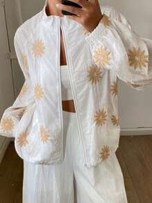 Livesso Áo khoác nữ cổ cao dáng rộng in hoa, kiểu dáng thường ngày. - Màu be - Xem 3