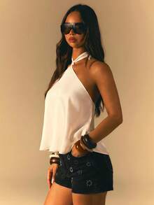 Athîral Denim Pantalones cortos de mezclilla con botones y bolsillos con adornos de diamante de imitación para mujer - Negro - Ver 5